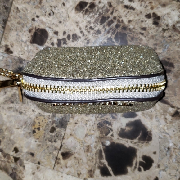 New MK Giftables Michael Kors Coin Pouch Keychain - Picture 4 of 10